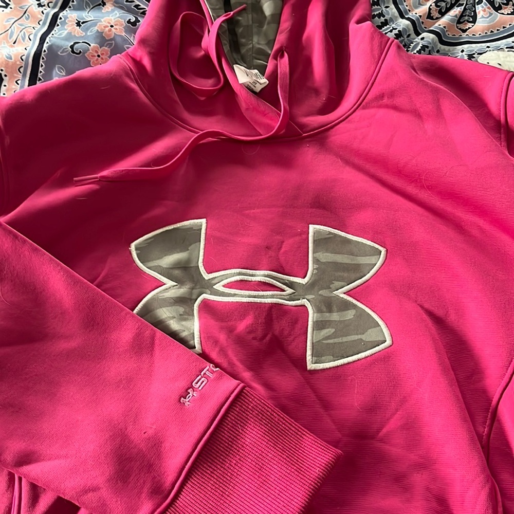 Under Armour women’s storm hoodie berry L